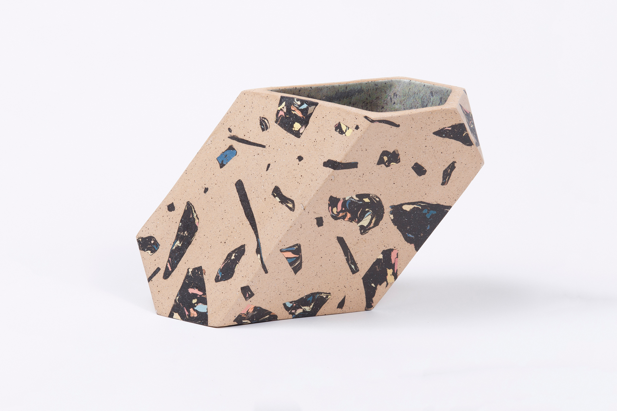 2566 XB2 W1102 cr resized 2