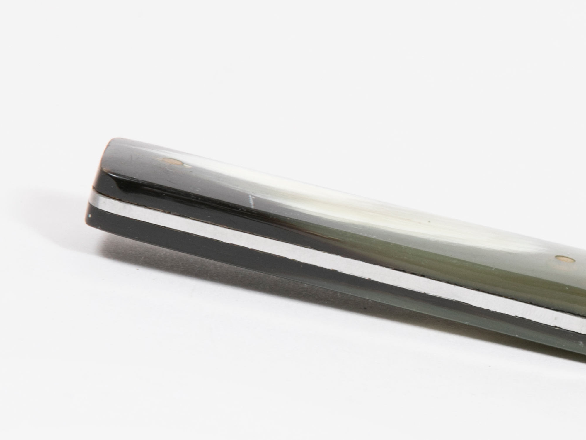 6423 4 G5 A3250d web